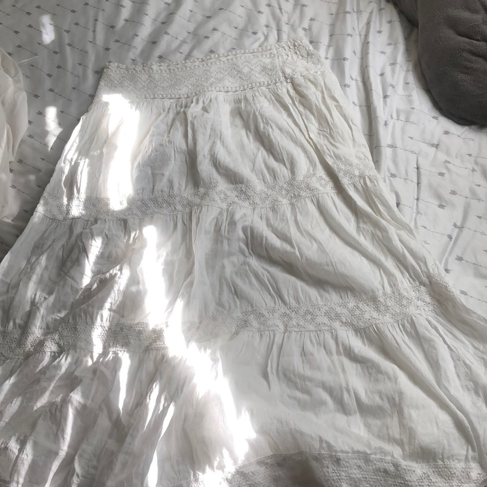 White maxi skirt